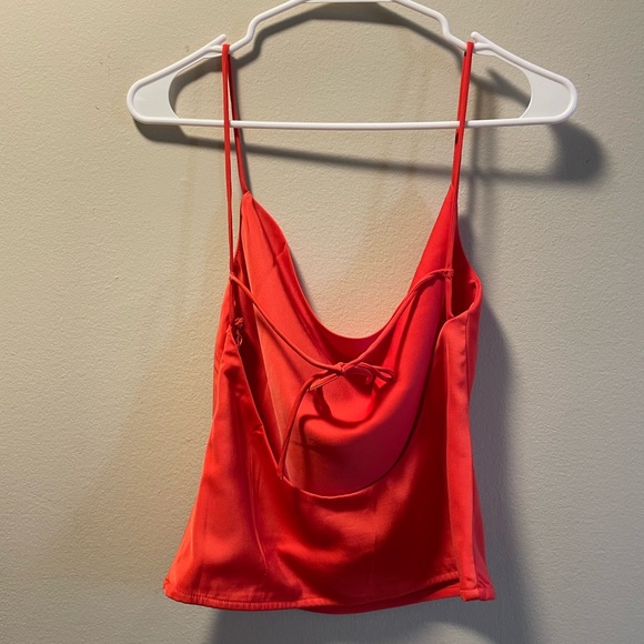 Revolve Red Top - Picture 6 of 8